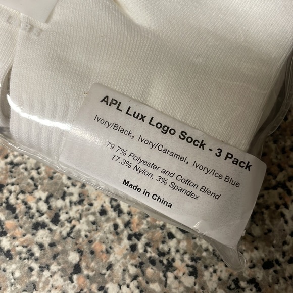 APL lux logo socks - Picture 2 of 3